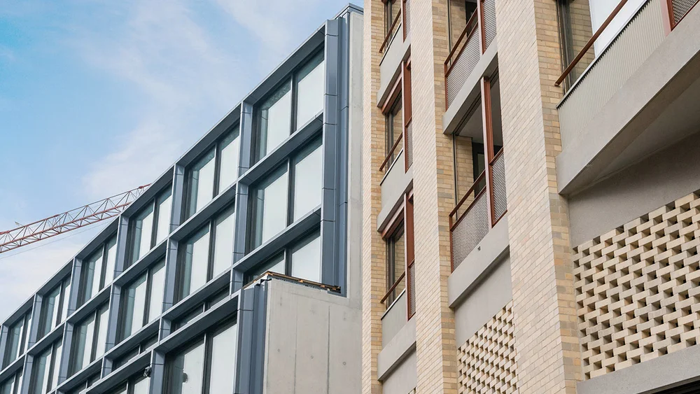 Spezialkompetenzen fassadenbau gleisarena